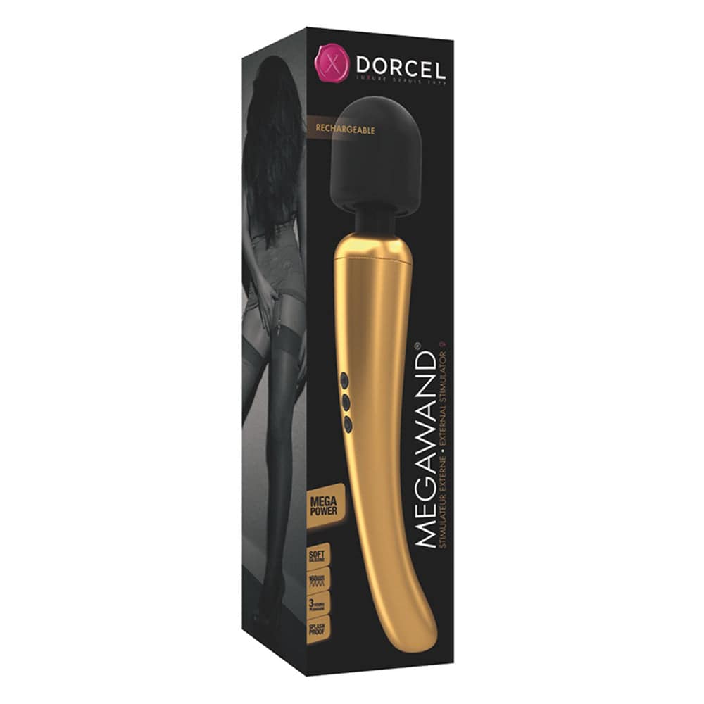 Dorcel Uppladdningsbar Mega Wand in gold, featuring a sleek design and ergonomic handle for enhanced comfort.