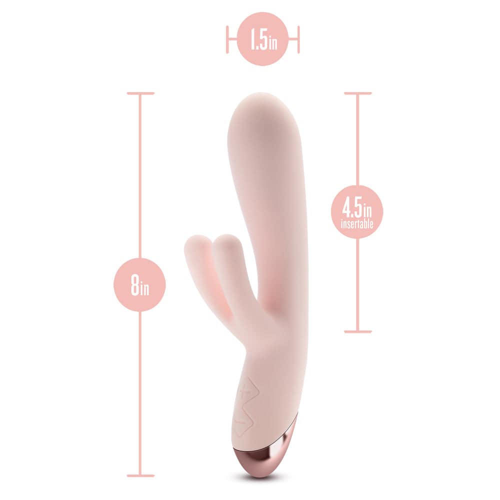 Blush Novelties Elora Rosa Trippel Stimulerings Vibe in soft pink with elegant curves and textured surface.