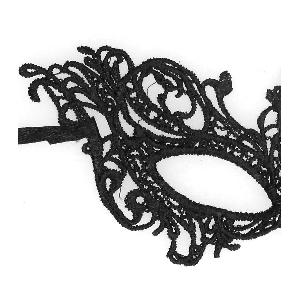 Black Ouch Spetsögonmask Royal eye mask by Shots Toys with lace detailing for a sensual look.