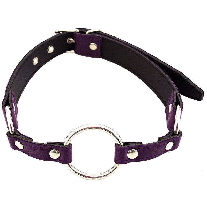 Rouge Garments O Ring Gag in Lila, featuring a soft purple design with adjustable straps and metal ring detail.